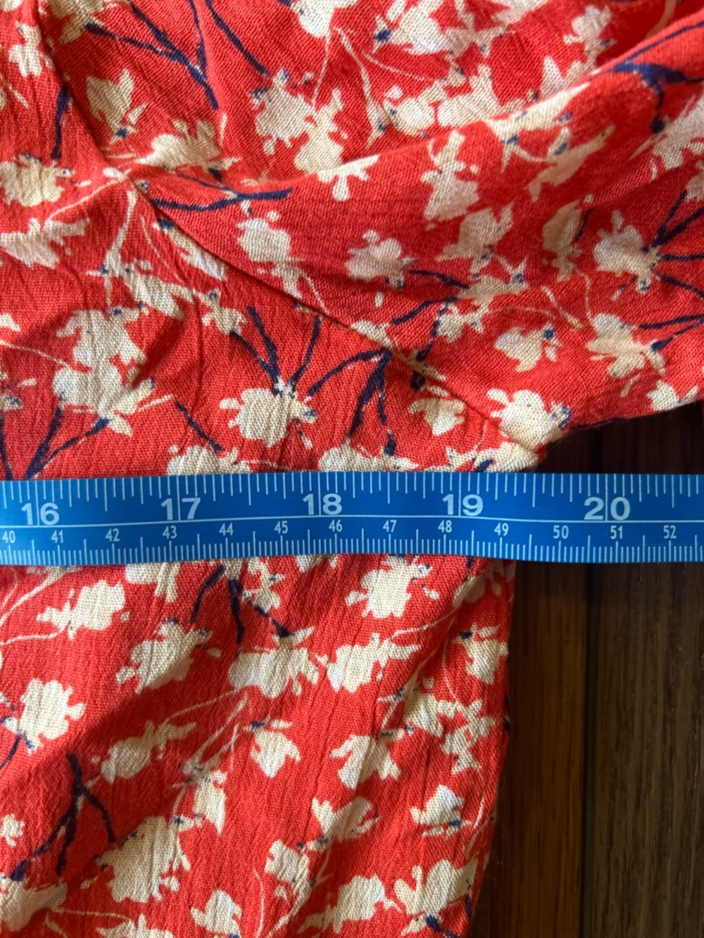 Boho, Folklore Blu Pepper Red Floral V-Neck Tie-Hem Blouse - Picture 7 of 7